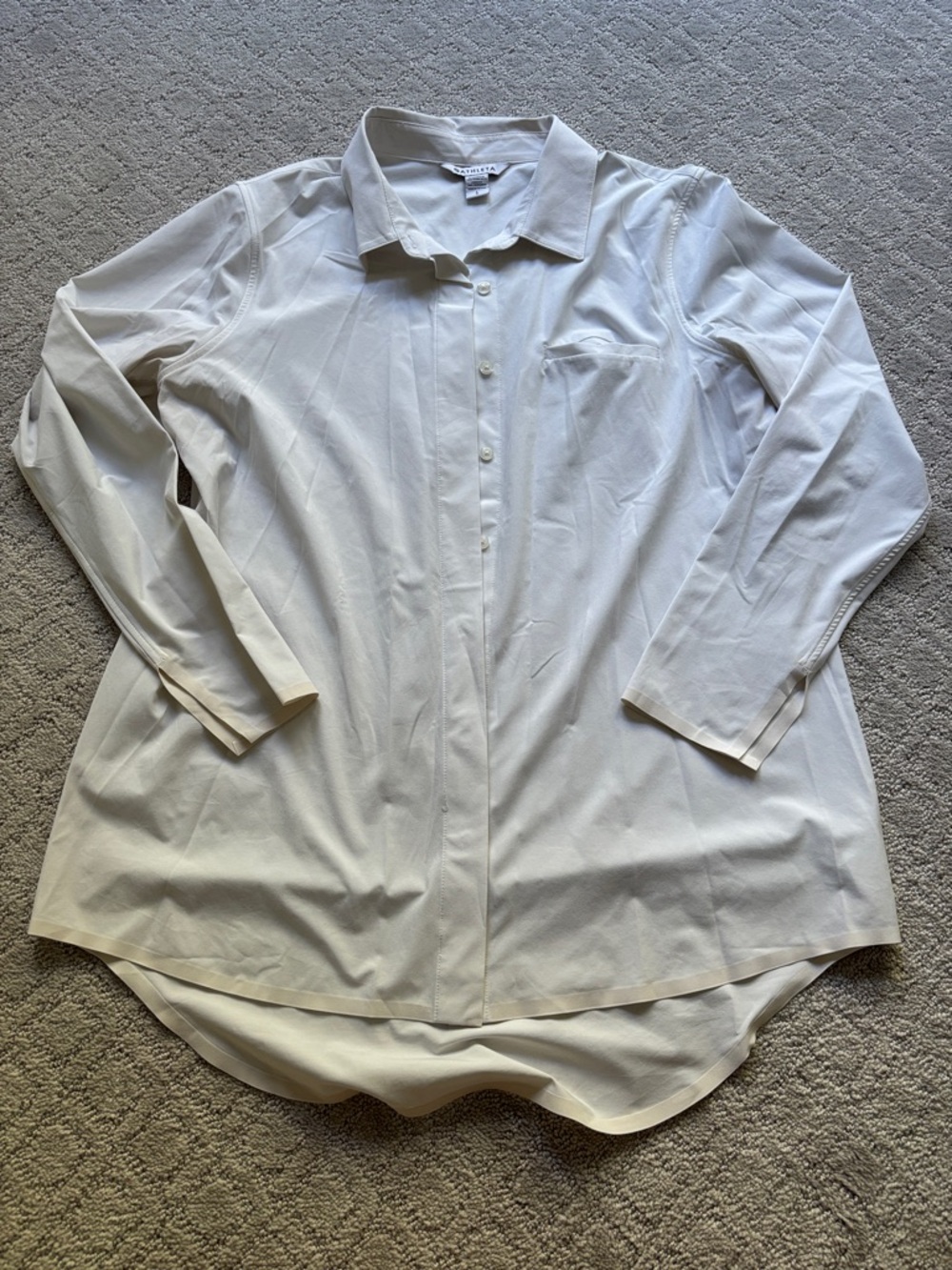 Athleta White Longline Lightweight urbanite shirt